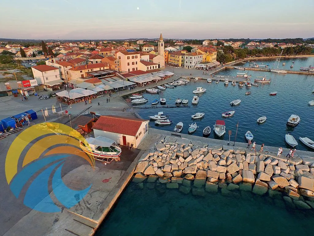 Apartment With 4 Bedrooms 446 Fazana Croatia